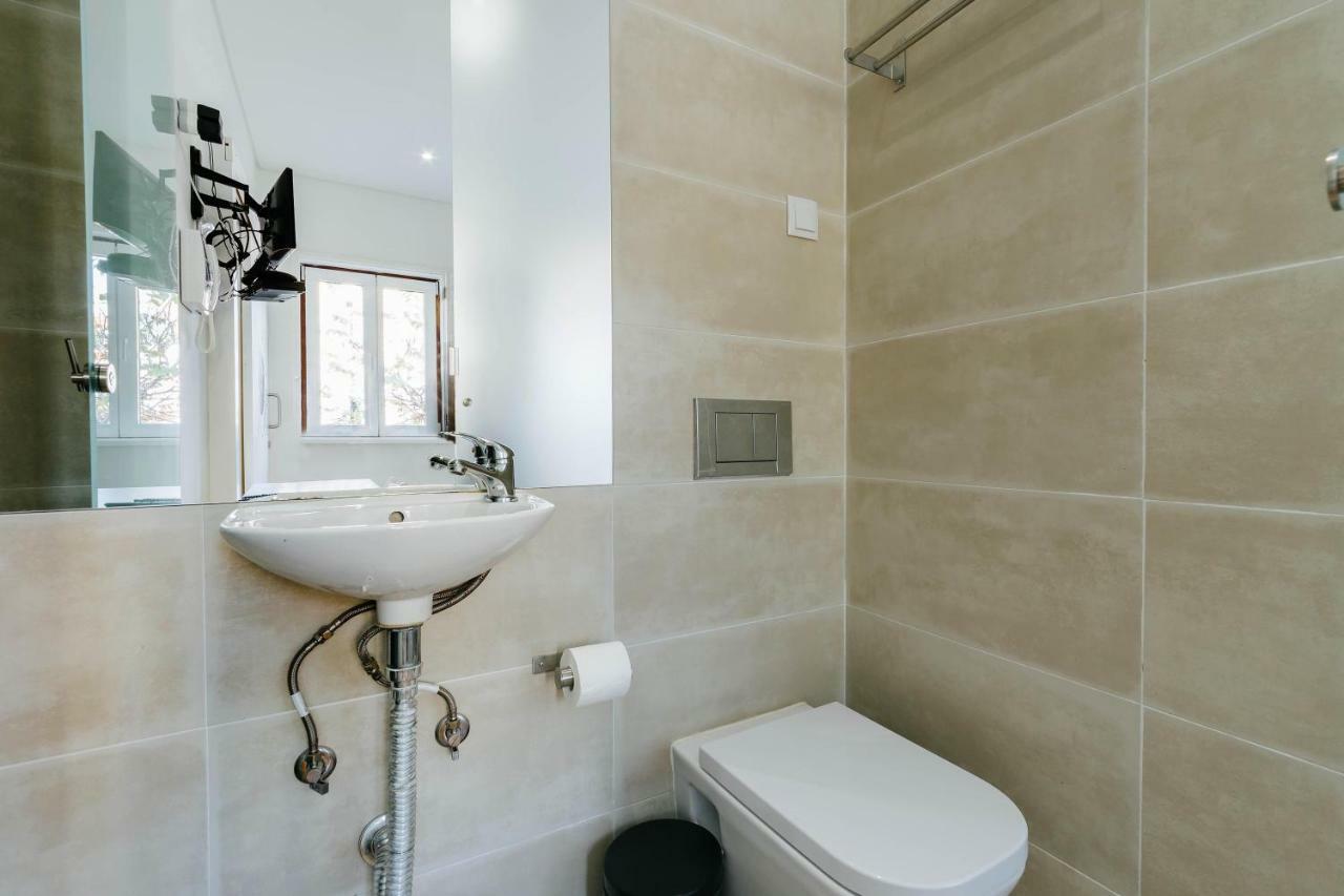 Rent4Rest Lisbon Downtown Tiny Studio Apartments Экстерьер фото