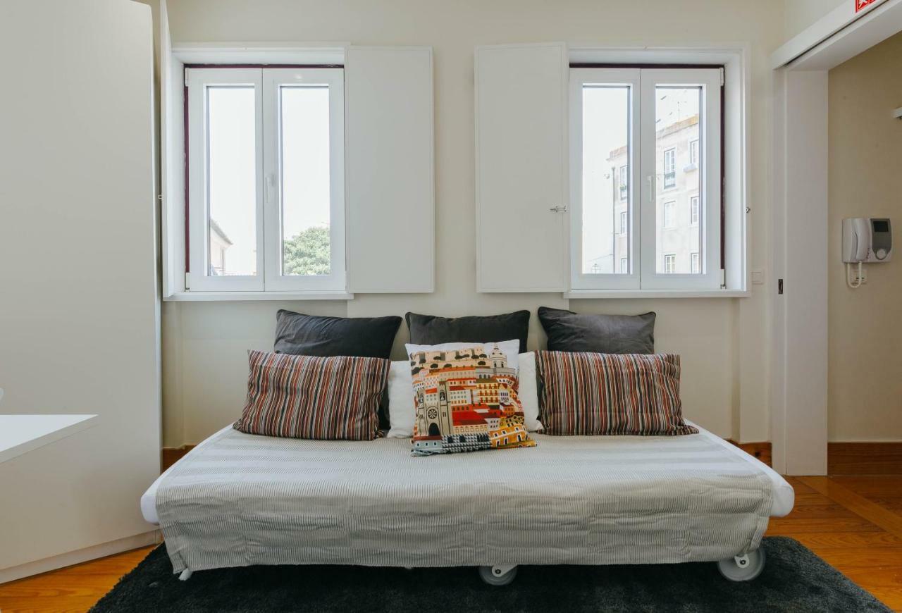 Rent4Rest Lisbon Downtown Tiny Studio Apartments Экстерьер фото