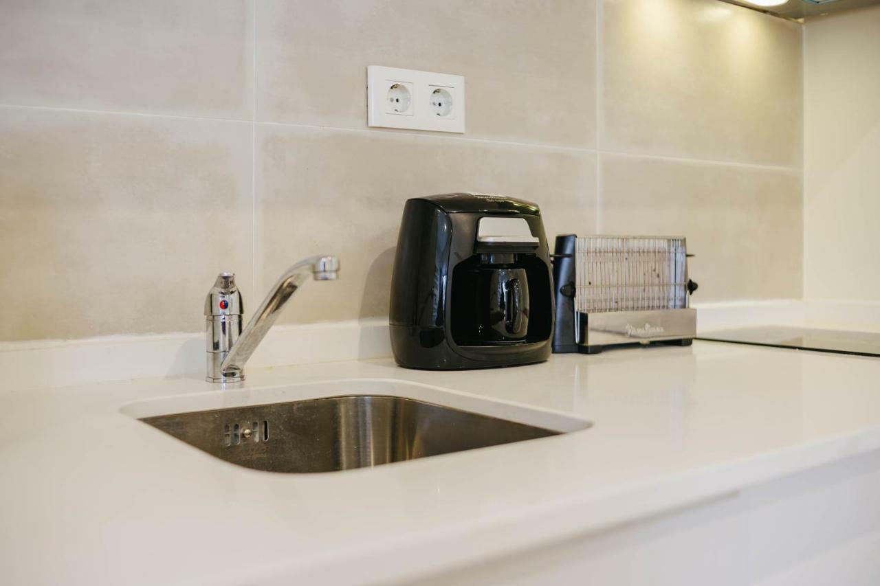 Rent4Rest Lisbon Downtown Tiny Studio Apartments Экстерьер фото