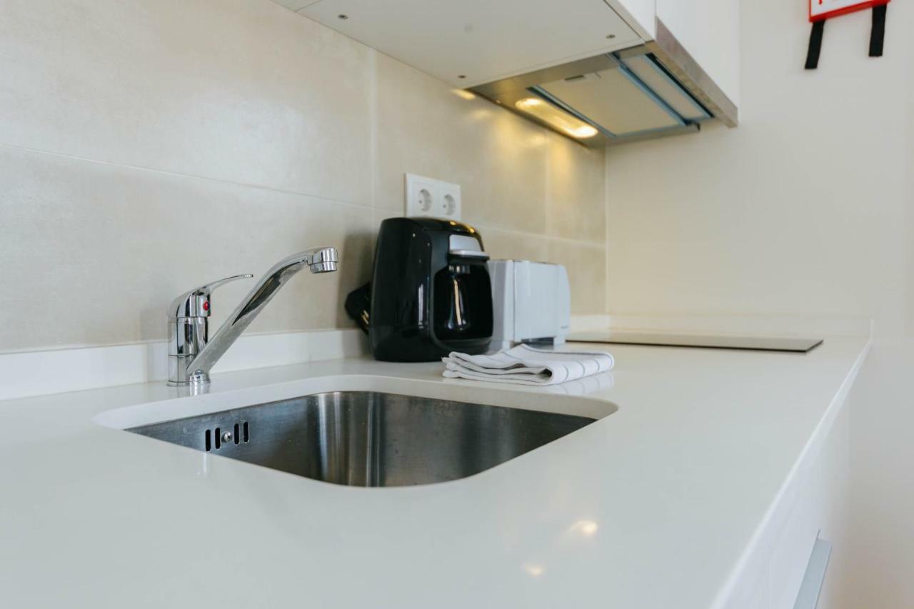 Rent4Rest Lisbon Downtown Tiny Studio Apartments Экстерьер фото