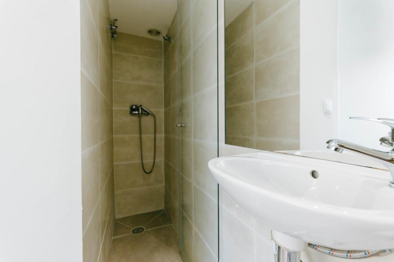 Rent4Rest Lisbon Downtown Tiny Studio Apartments Экстерьер фото